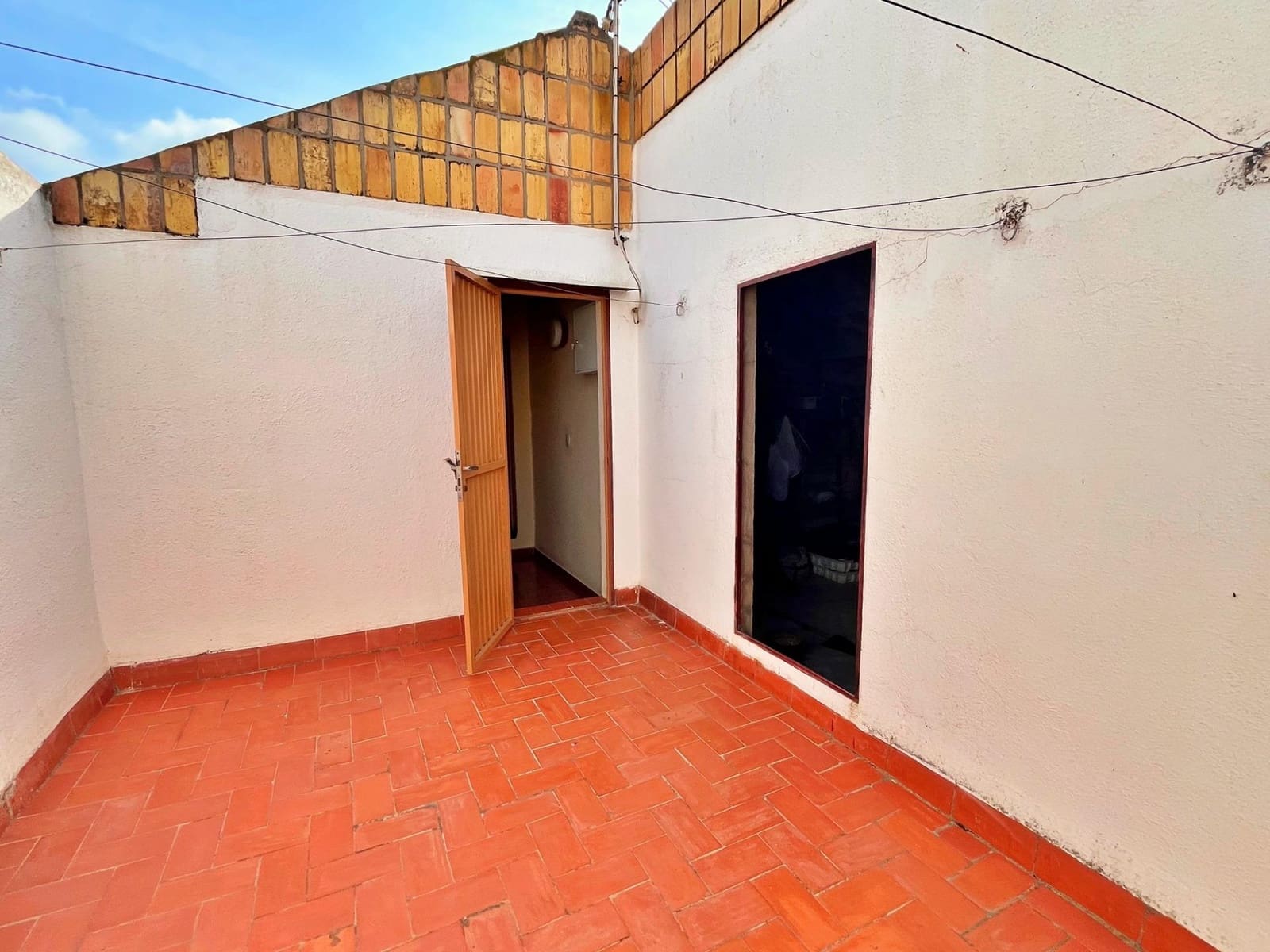 4 soveværelse Lejlighed til salg i Tortosa - € 75.000 (Ref: 9403316)