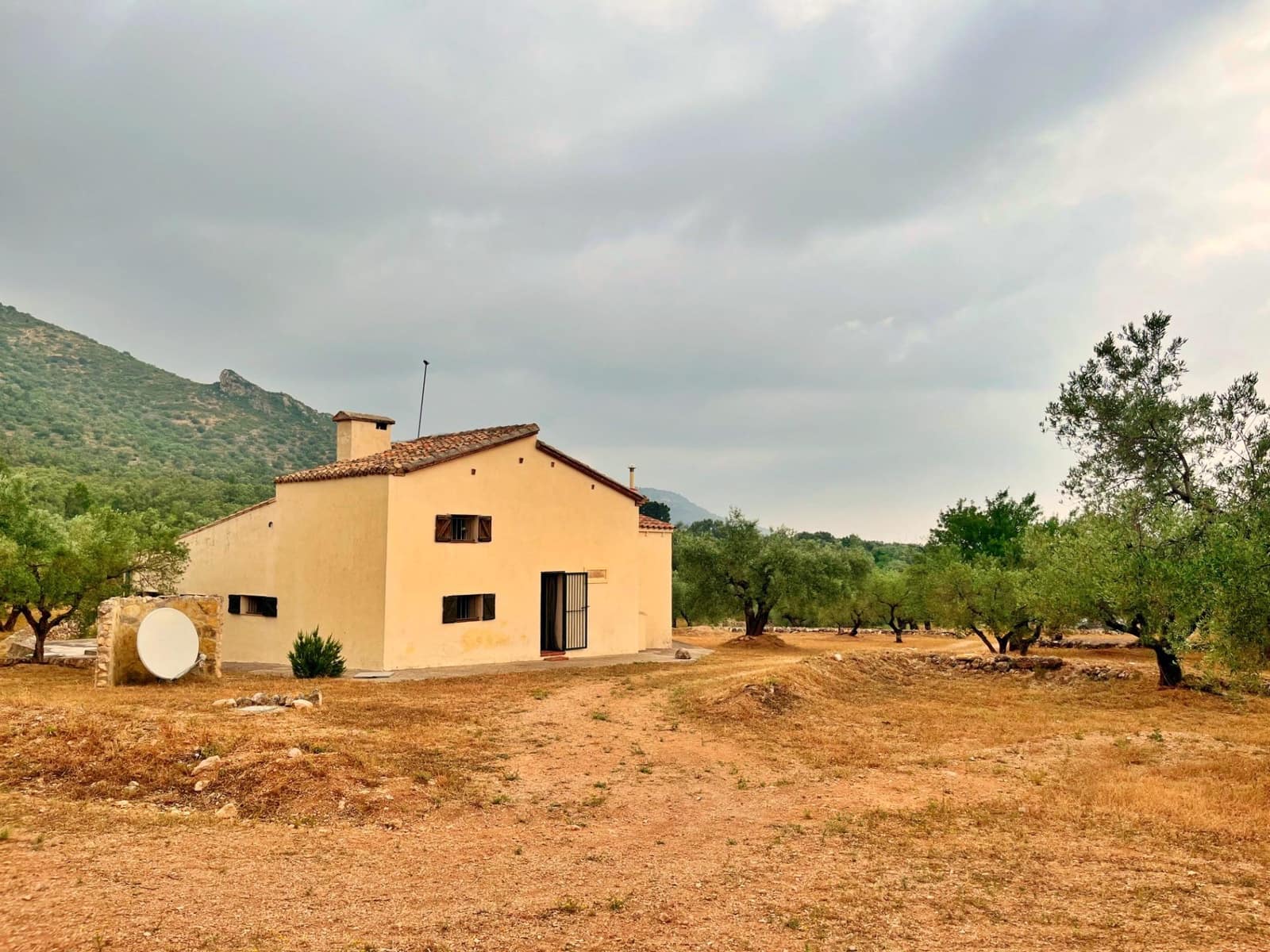 3 bedroom Villa for sale in Roquetes with garage - € 365,000 (Ref: 9403317)