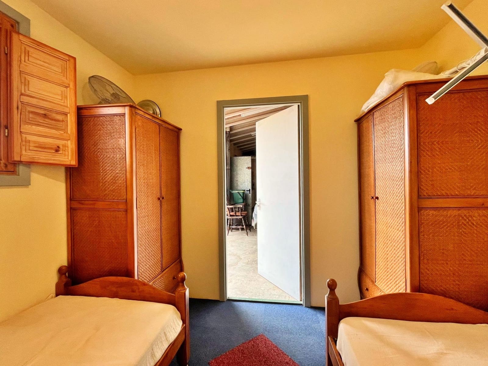 3 bedroom Villa for sale in Roquetes with garage - € 365,000 (Ref: 9403317)