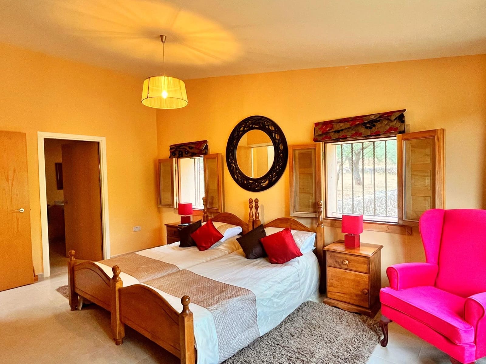 3 bedroom Villa for sale in Roquetes with garage - € 365,000 (Ref: 9403317)