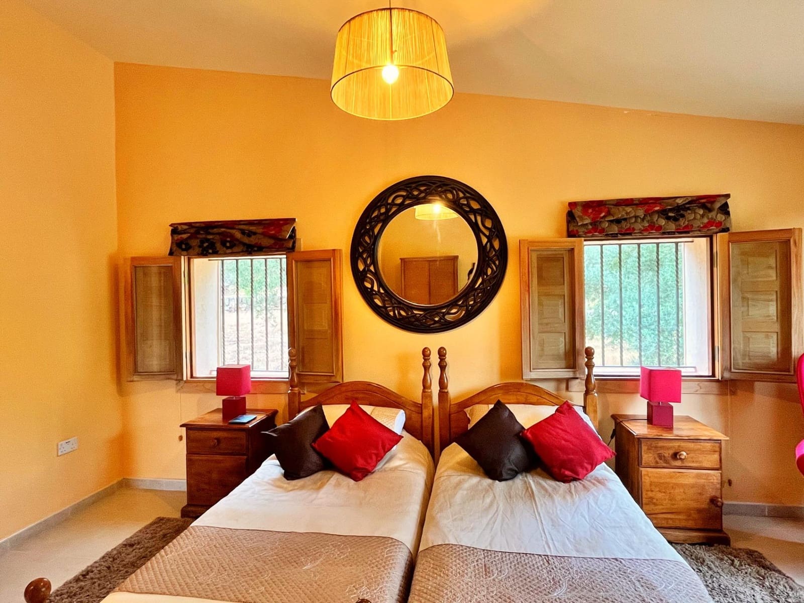 3 bedroom Villa for sale in Roquetes with garage - € 365,000 (Ref: 9403317)