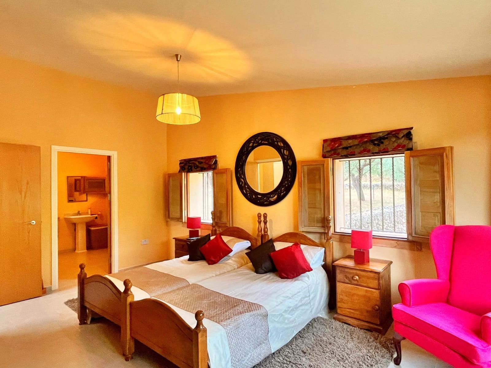 3 bedroom Villa for sale in Roquetes with garage - € 365,000 (Ref: 9403317)