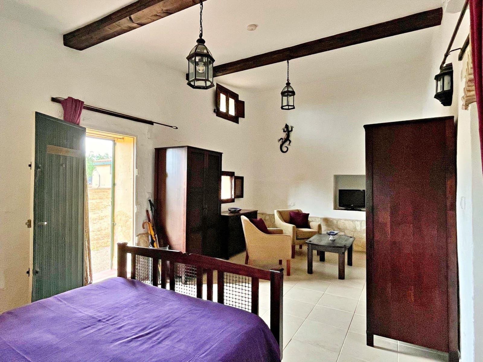 3 bedroom Villa for sale in Roquetes with garage - € 365,000 (Ref: 9403317)