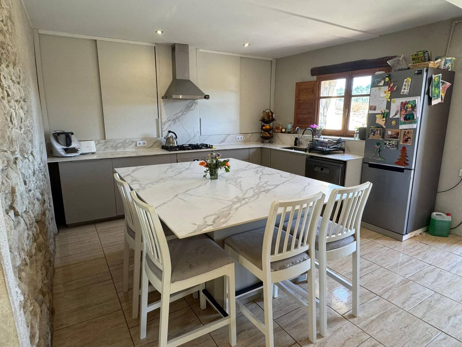 3 soveværelse Villa til salg i Flix med swimmingpool - € 265.000 (Ref: 9406669)