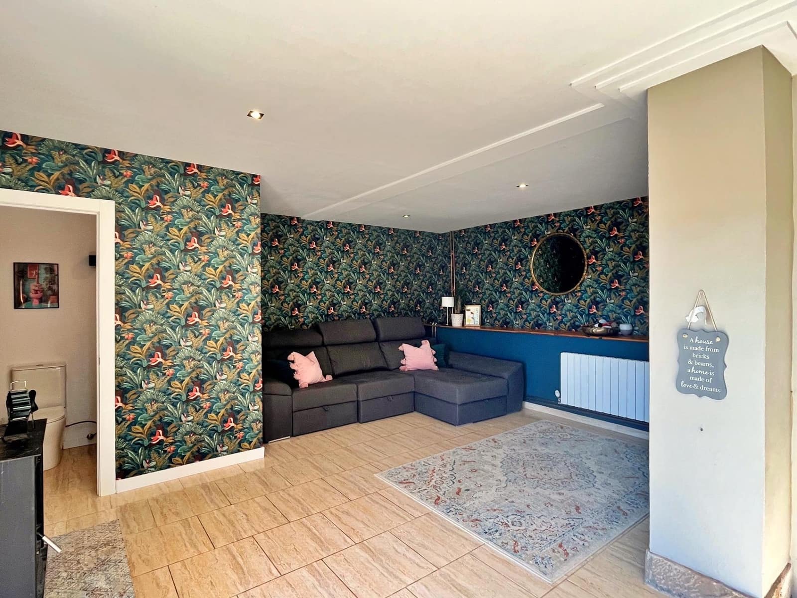 3 soveværelse Villa til salg i Flix med swimmingpool - € 265.000 (Ref: 9406669)