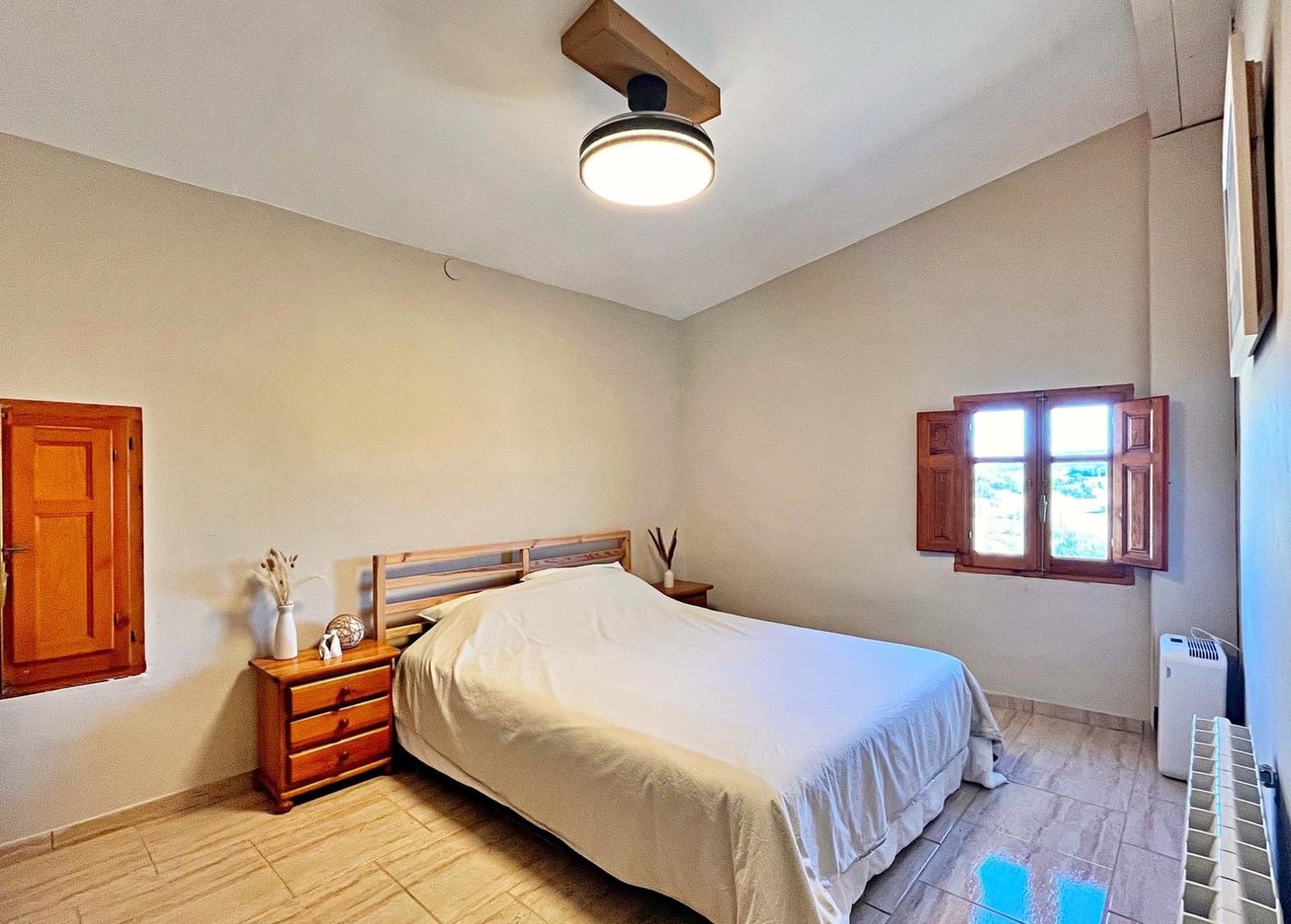 3 soveværelse Villa til salg i Flix med swimmingpool - € 265.000 (Ref: 9406669)