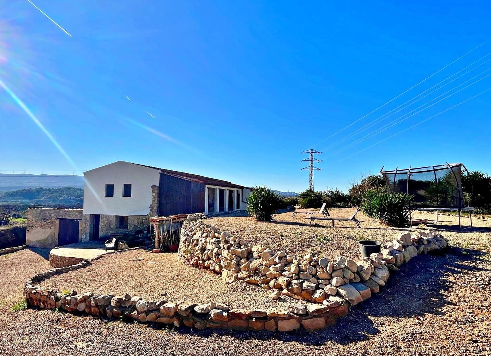 3 soveværelse Villa til salg i Flix med swimmingpool - € 265.000 (Ref: 9406669)