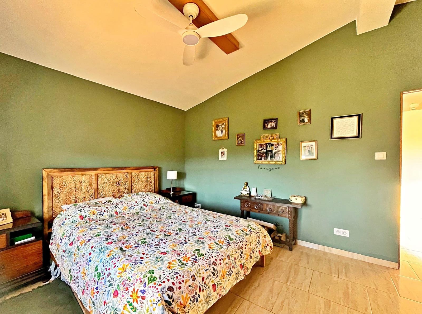 3 soveværelse Villa til salg i Flix med swimmingpool - € 265.000 (Ref: 9406669)