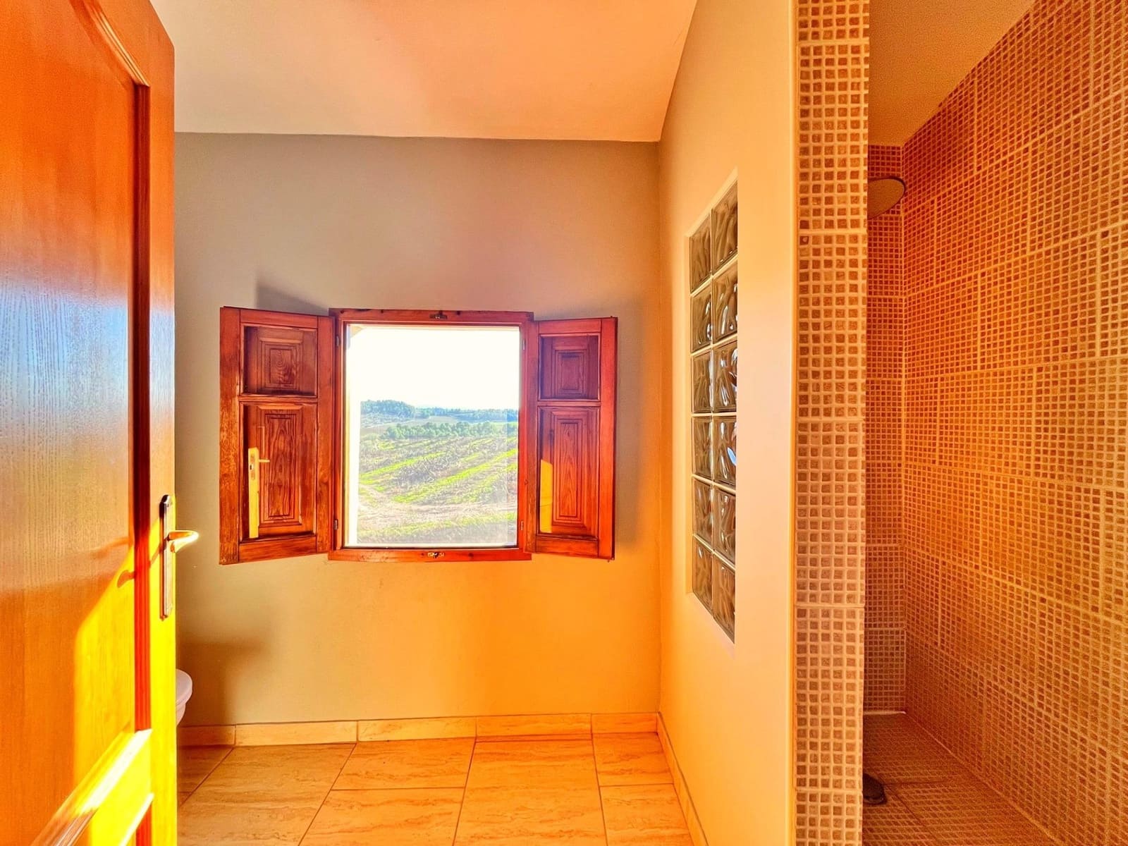 3 soveværelse Villa til salg i Flix med swimmingpool - € 265.000 (Ref: 9406669)