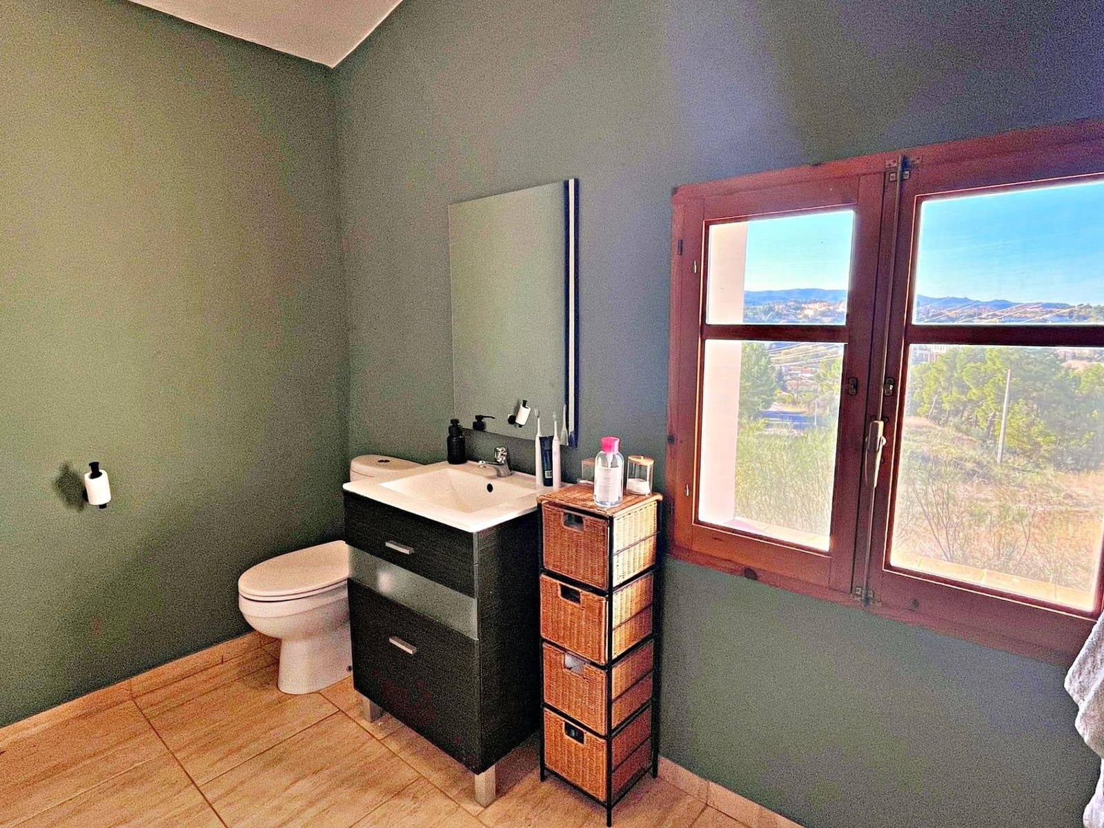 3 soveværelse Villa til salg i Flix med swimmingpool - € 265.000 (Ref: 9406669)