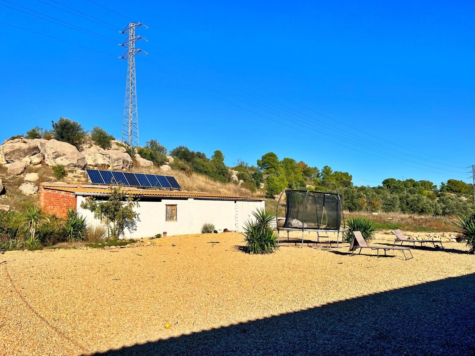 3 soveværelse Villa til salg i Flix med swimmingpool - € 265.000 (Ref: 9406669)