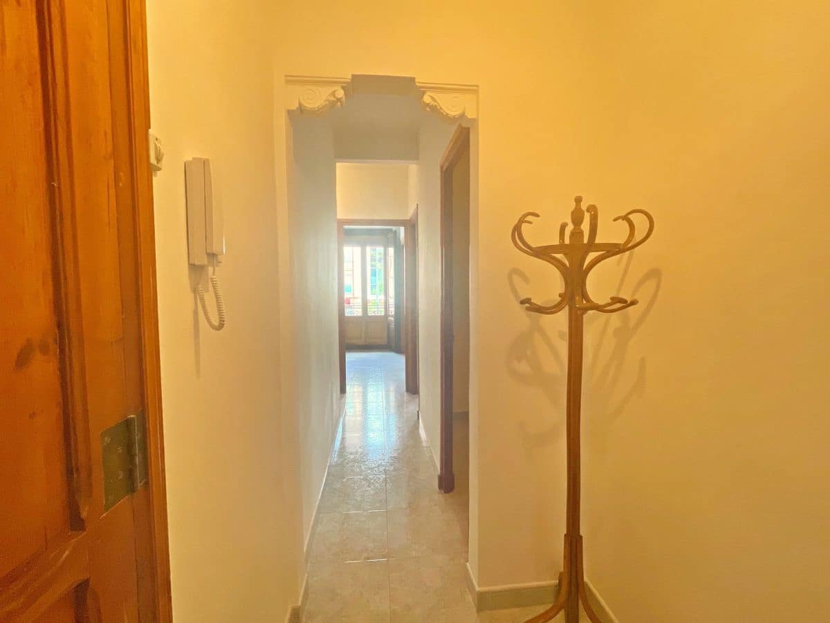 4 soveværelse Lejlighed til leje i Tortosa - € 600 (Ref: 9406670)