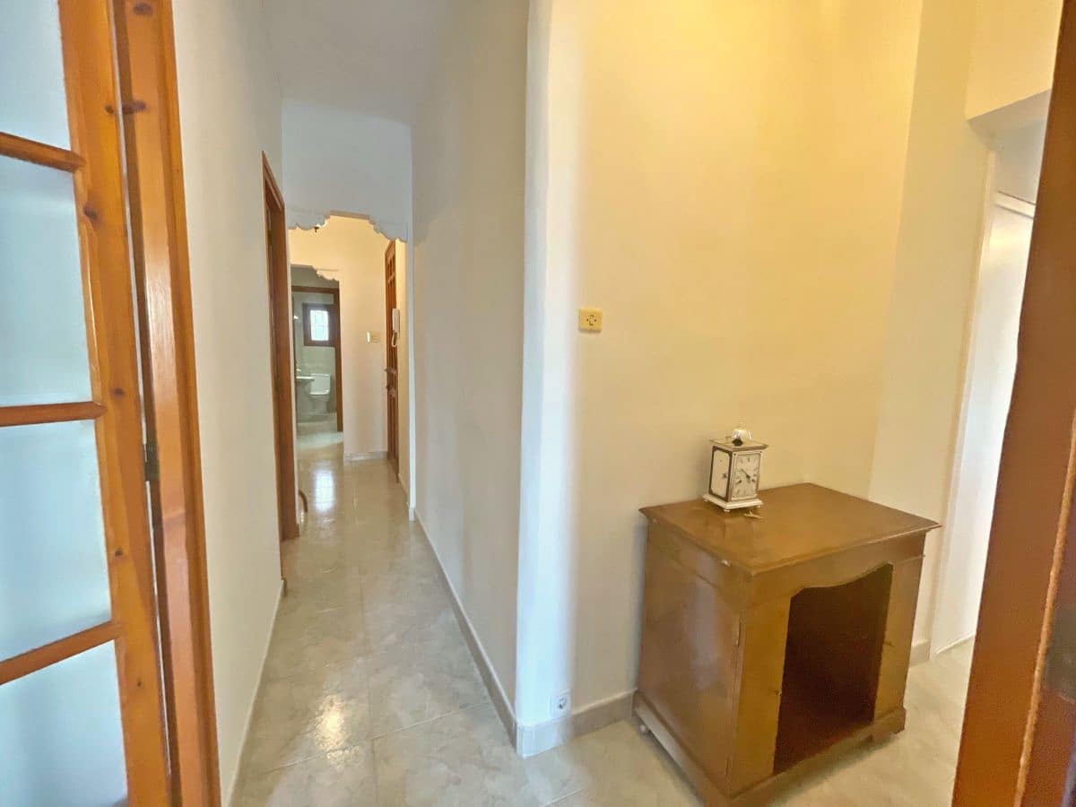 4 soveværelse Lejlighed til leje i Tortosa - € 600 (Ref: 9406670)