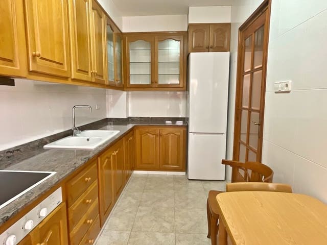 4 makuuhuone Asunto vuokrattavana paikassa Tortosa - 600 € (Ref: 9406670)