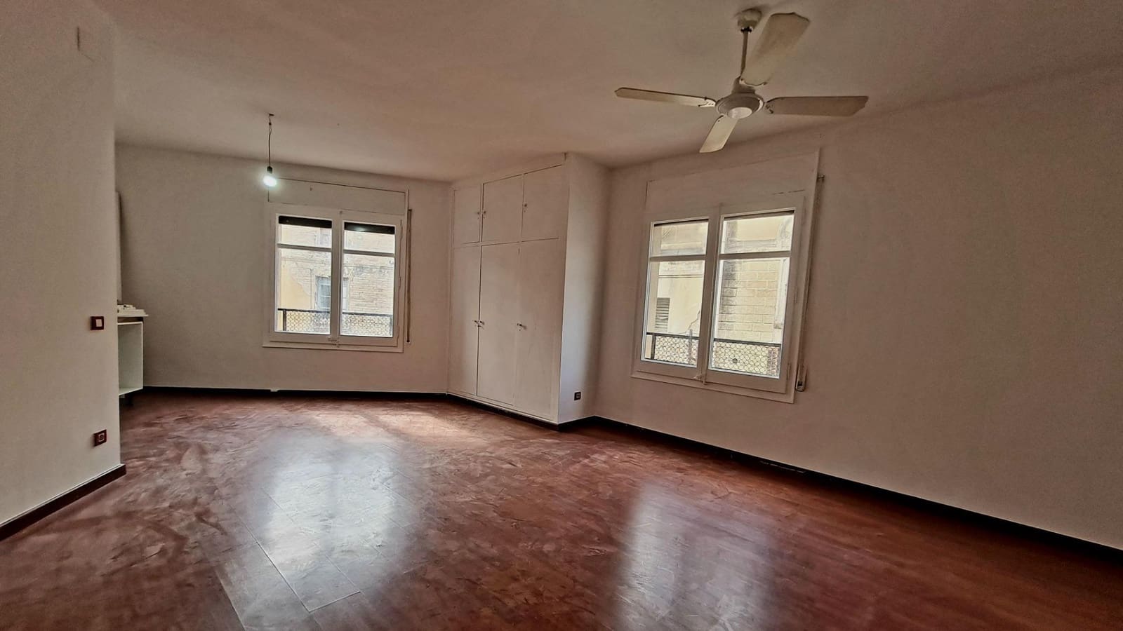 3 bedroom Flat for sale in Tortosa - € 105,000 (Ref: 9440015)