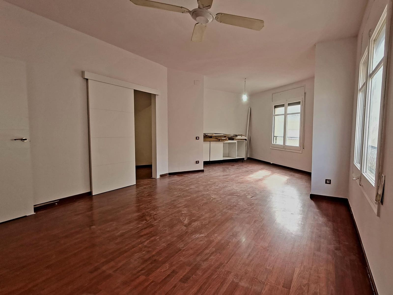 3 bedroom Flat for sale in Tortosa - € 105,000 (Ref: 9440015)