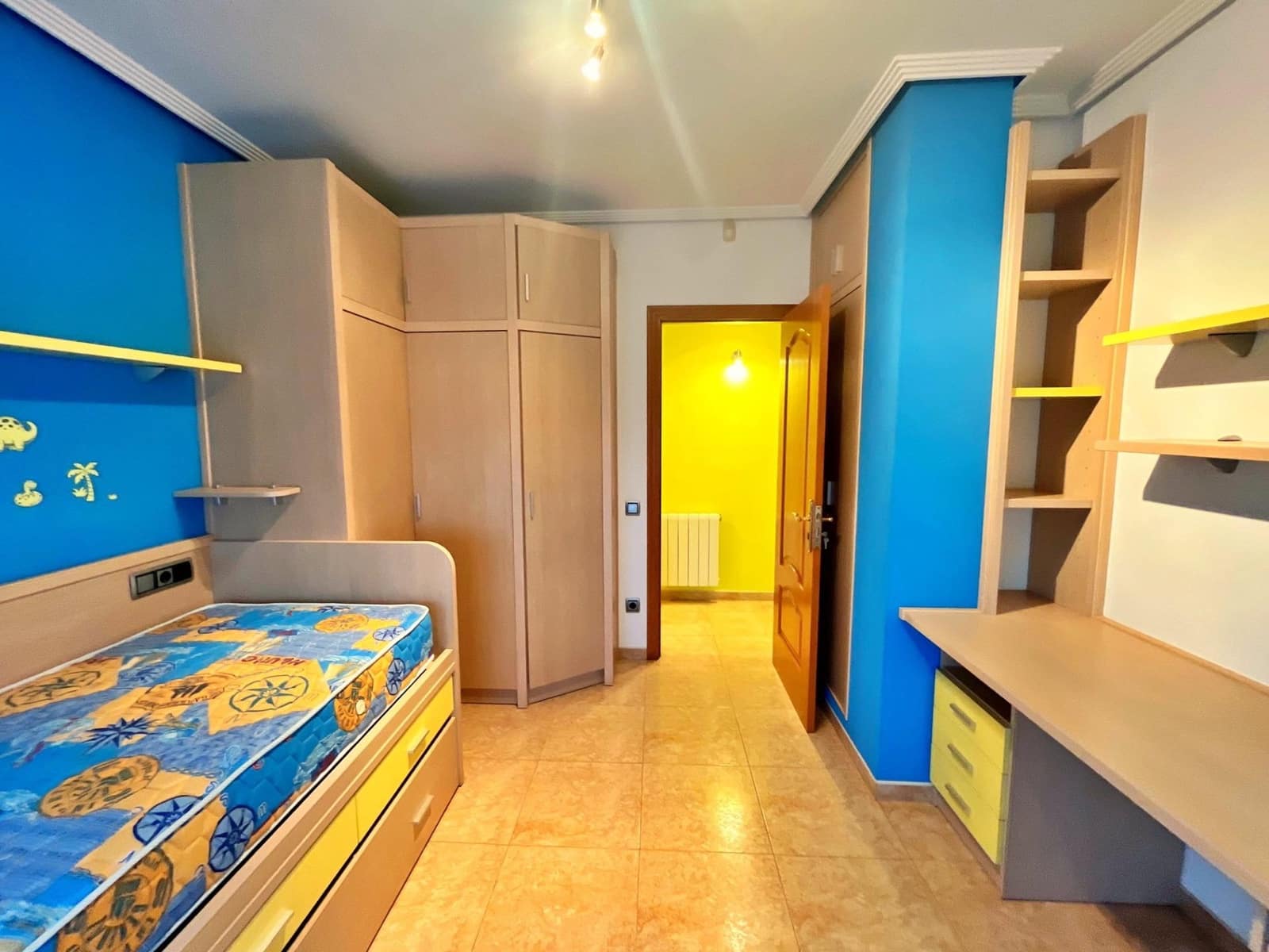 6 soveværelse Villa til salg i Santa Barbara med garage - € 450.000 (Ref: 9440016)