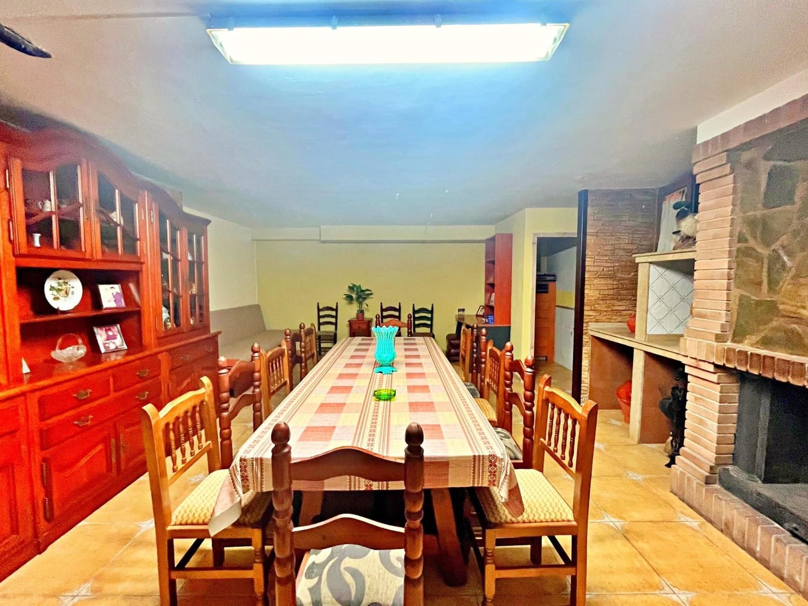 6 soveværelse Villa til salg i Santa Barbara med garage - € 450.000 (Ref: 9440016)