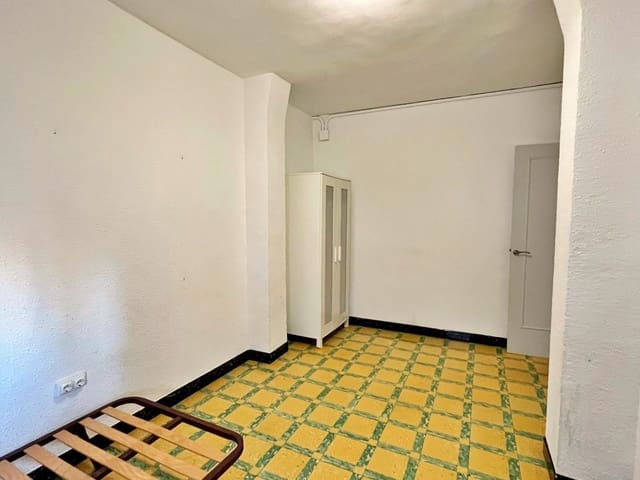 Appartement de 4 chambres à louer à Tortosa - 600 € (Ref: 9446244)