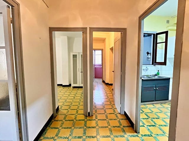 Appartement de 4 chambres à louer à Tortosa - 600 € (Ref: 9446244)