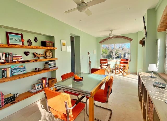 4 soveværelse Villa til salg i Roquetes med swimmingpool - € 285.000 (Ref: 9449008)