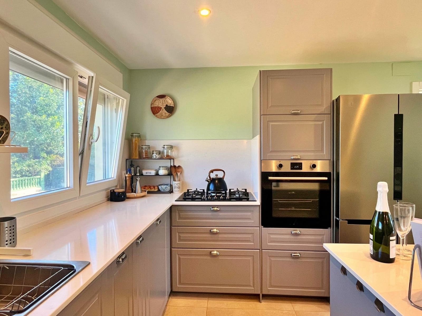 4 soveværelse Villa til salg i Roquetes med swimmingpool - € 285.000 (Ref: 9449008)