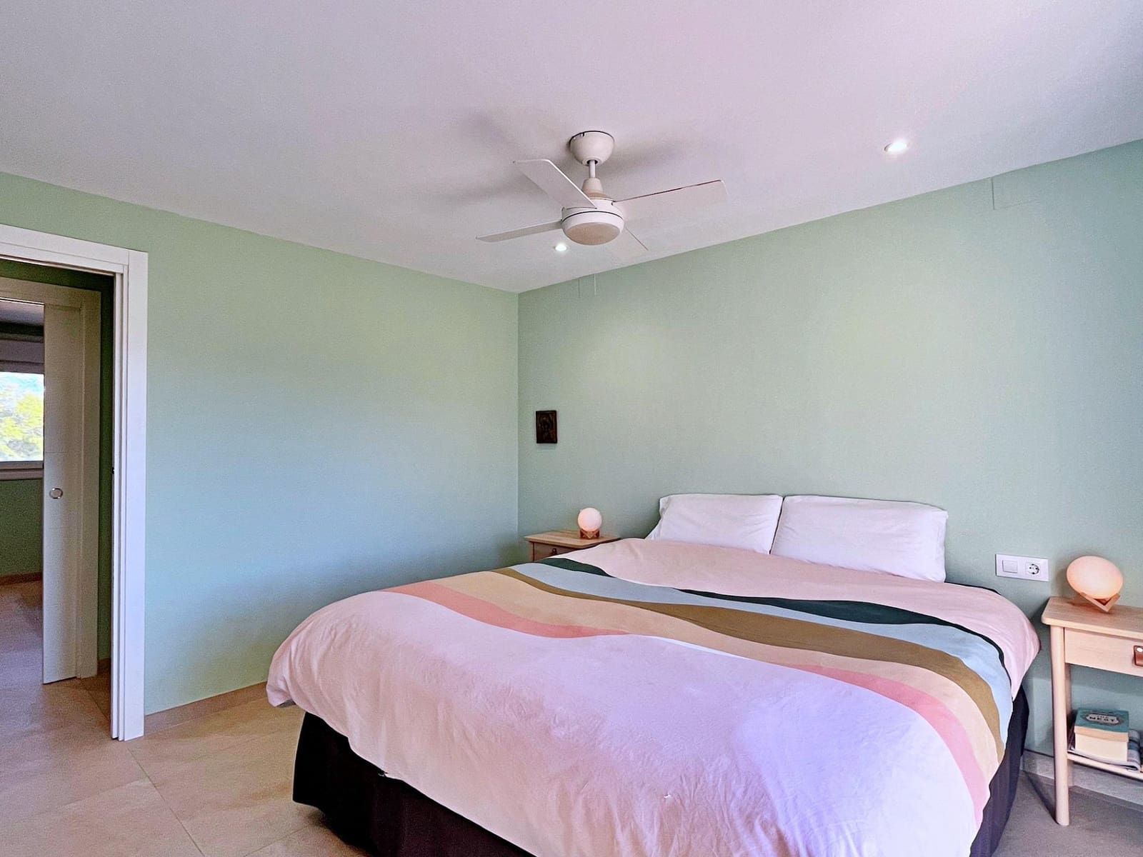 4 soveværelse Villa til salg i Roquetes med swimmingpool - € 285.000 (Ref: 9449008)