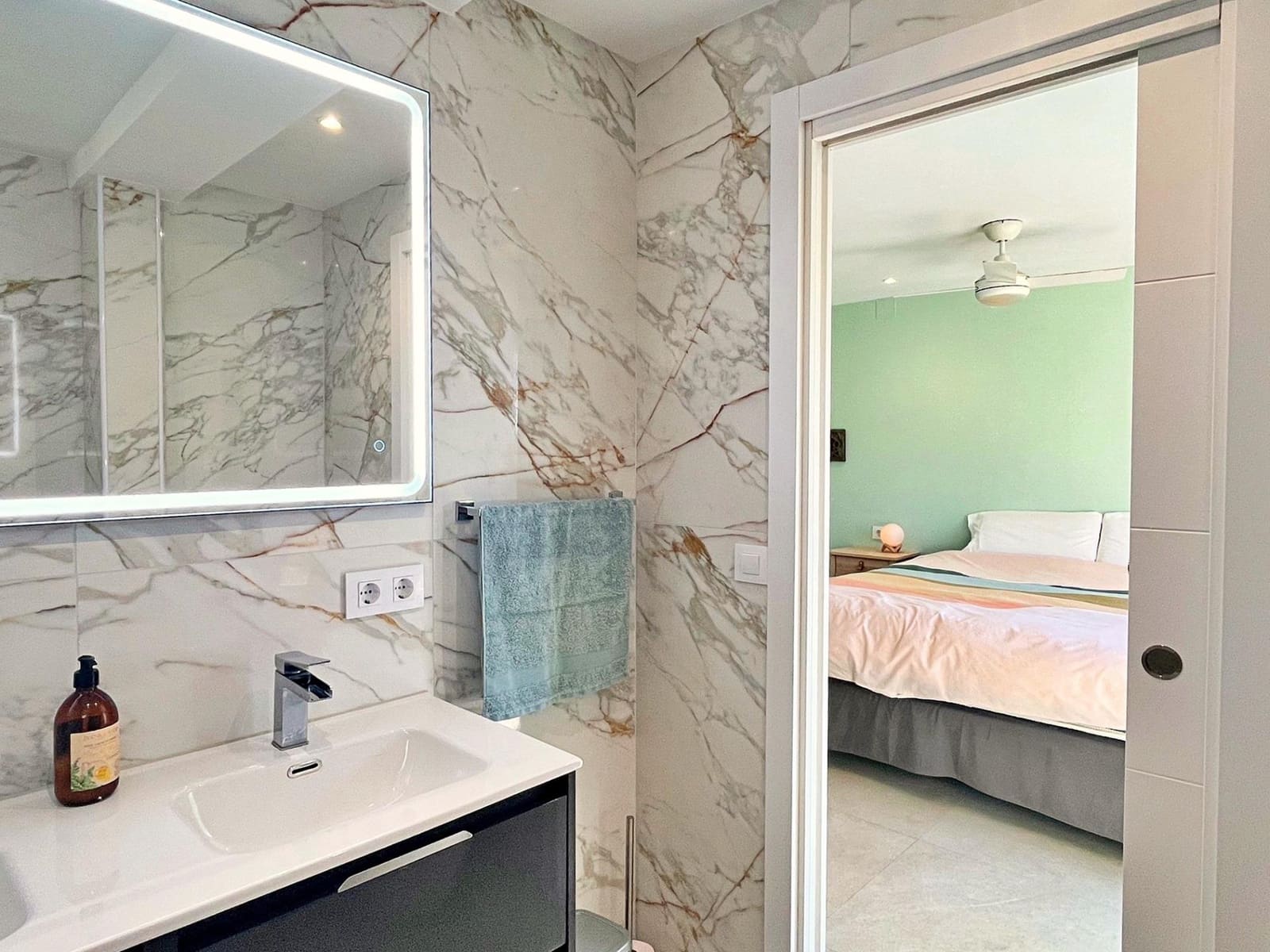 4 soveværelse Villa til salg i Roquetes med swimmingpool - € 285.000 (Ref: 9449008)