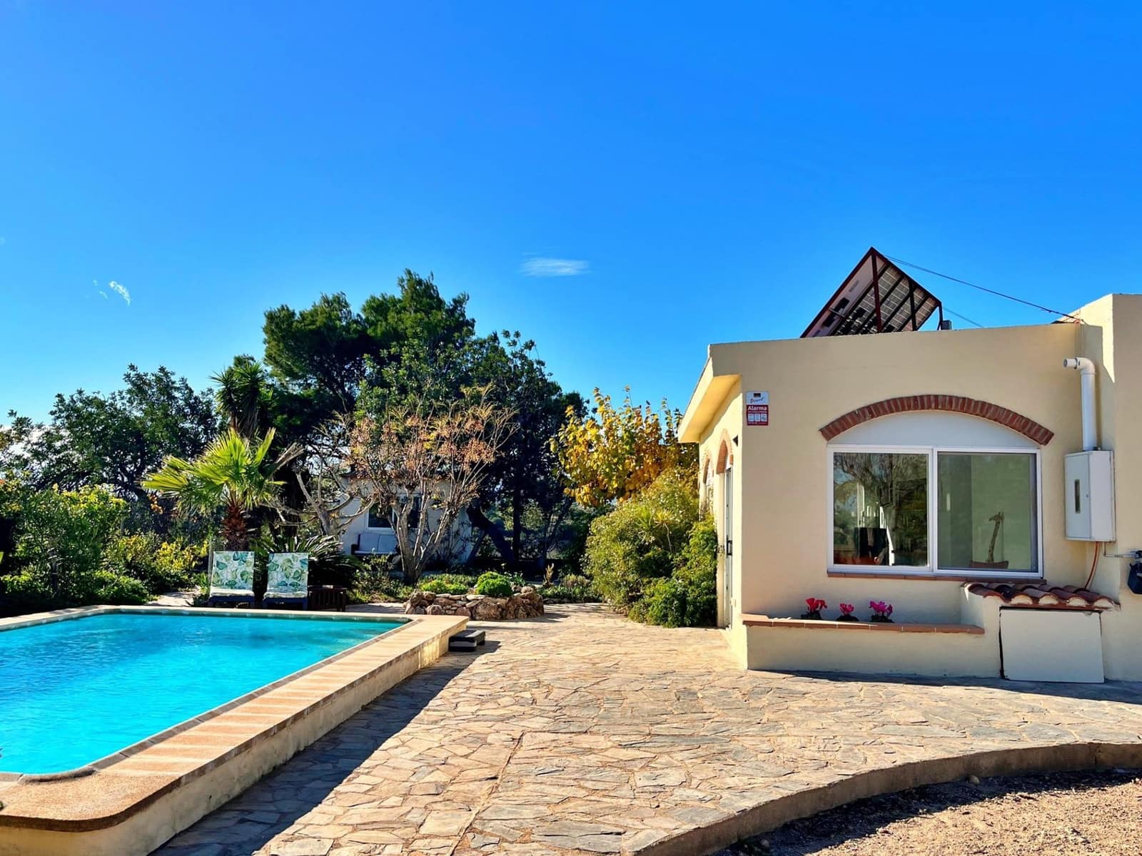 4 soveværelse Villa til salg i Roquetes med swimmingpool - € 285.000 (Ref: 9449008)