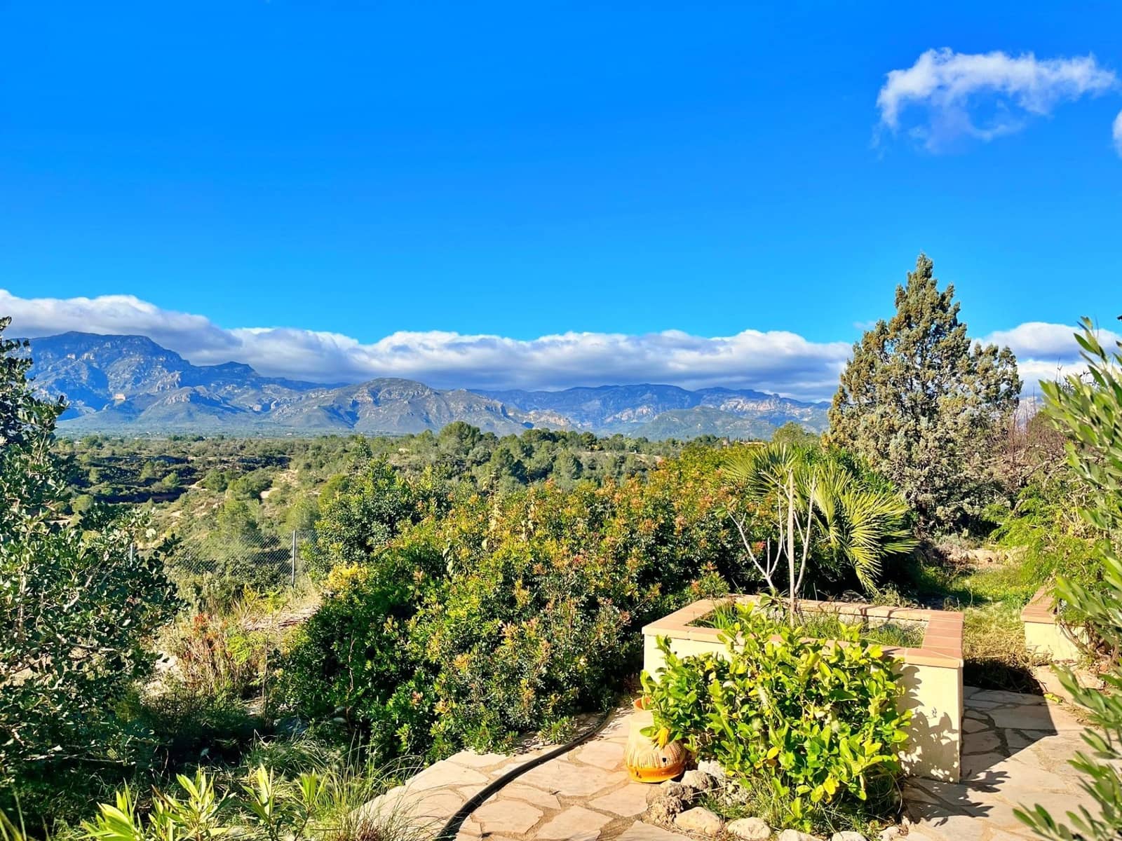 4 soveværelse Villa til salg i Roquetes med swimmingpool - € 285.000 (Ref: 9449008)