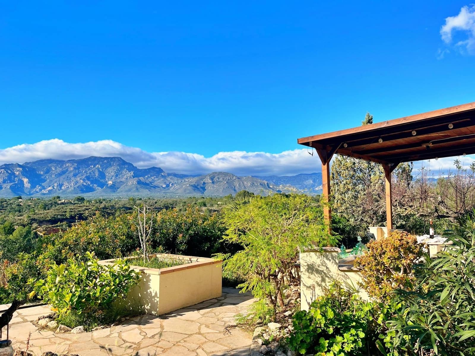 4 soveværelse Villa til salg i Roquetes med swimmingpool - € 285.000 (Ref: 9449008)