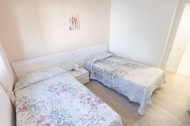 3 soveværelse Villa til salg i Deltebre med swimmingpool - € 335.000 (Ref: 9449009)