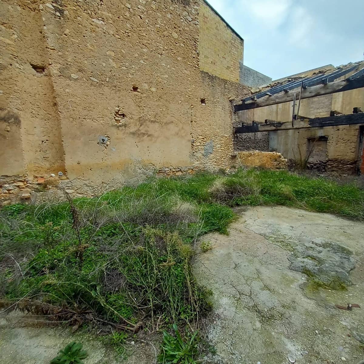 Bouwgrond te koop in Tortosa - € 50.000 (Ref: 9452062)