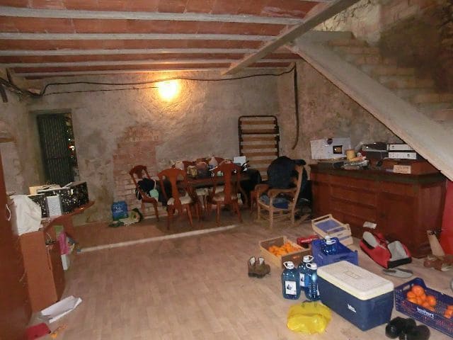 Huvila myytävänä paikassa Bitem - 260 000 € (Ref: 9481166)