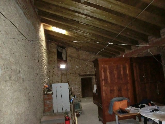 Huvila myytävänä paikassa Bitem - 260 000 € (Ref: 9481166)