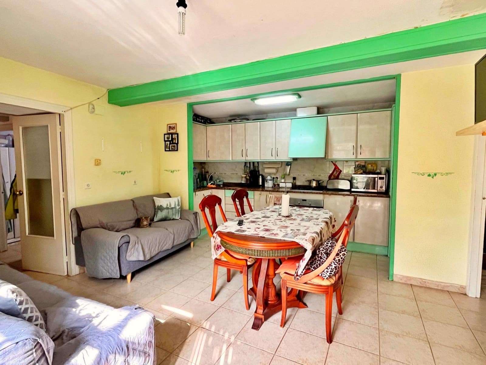 2 bedroom Villa for sale in Tortosa with garage - € 260,000 (Ref: 9481166)