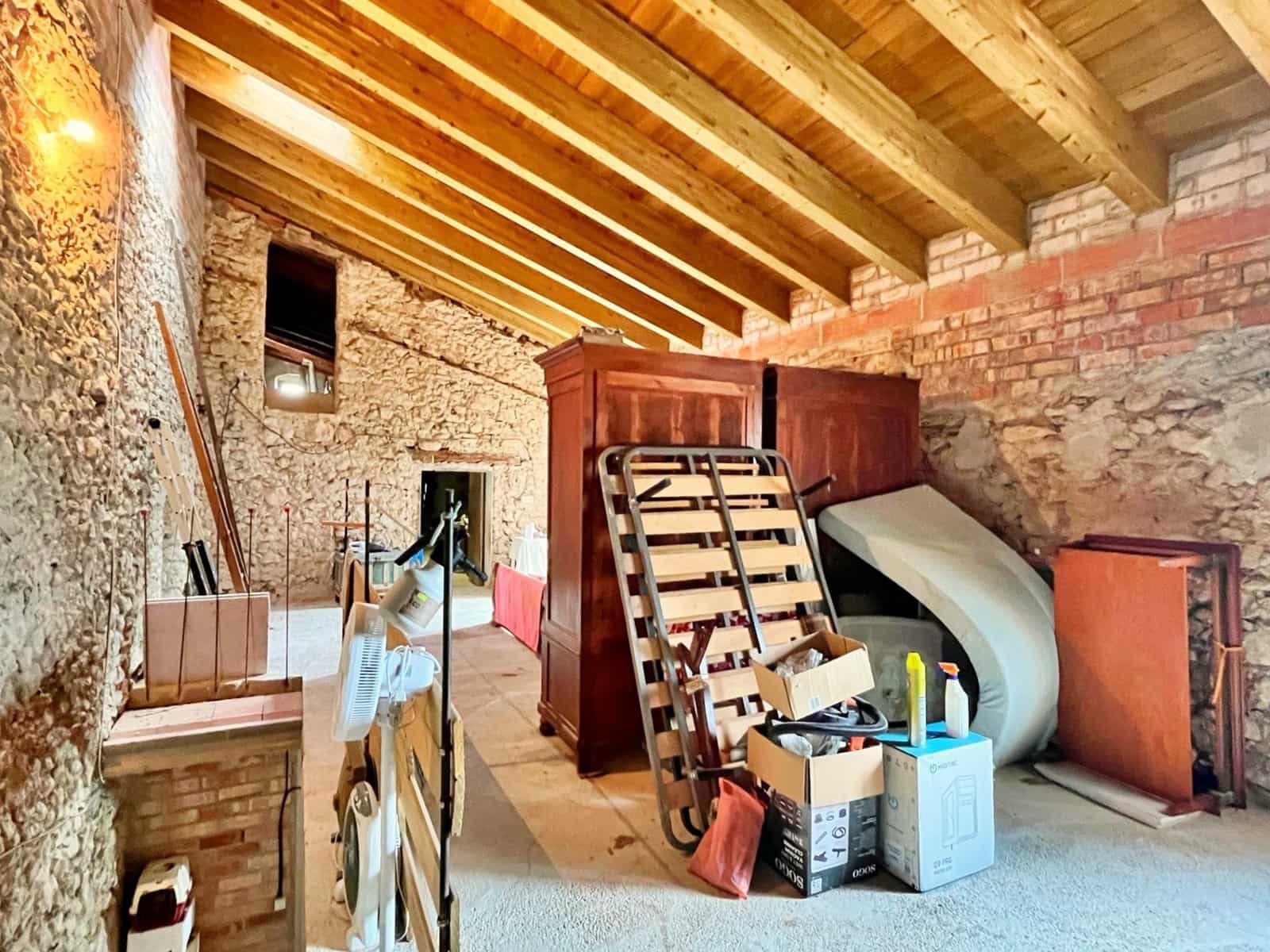 2 bedroom Villa for sale in Tortosa with garage - € 260,000 (Ref: 9481166)