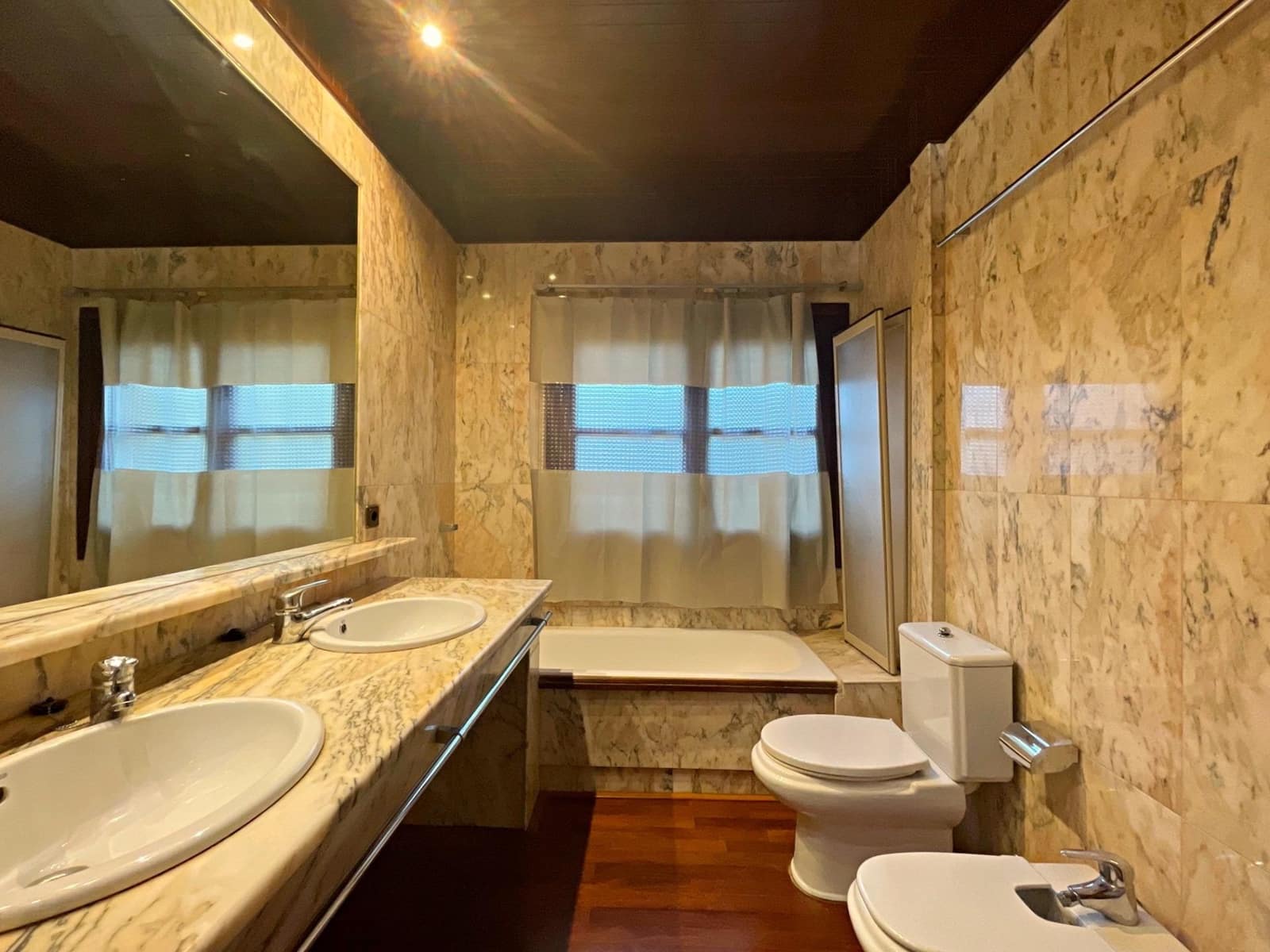 4 bedroom Villa for sale in Tortosa - € 330,000 (Ref: 9497137)