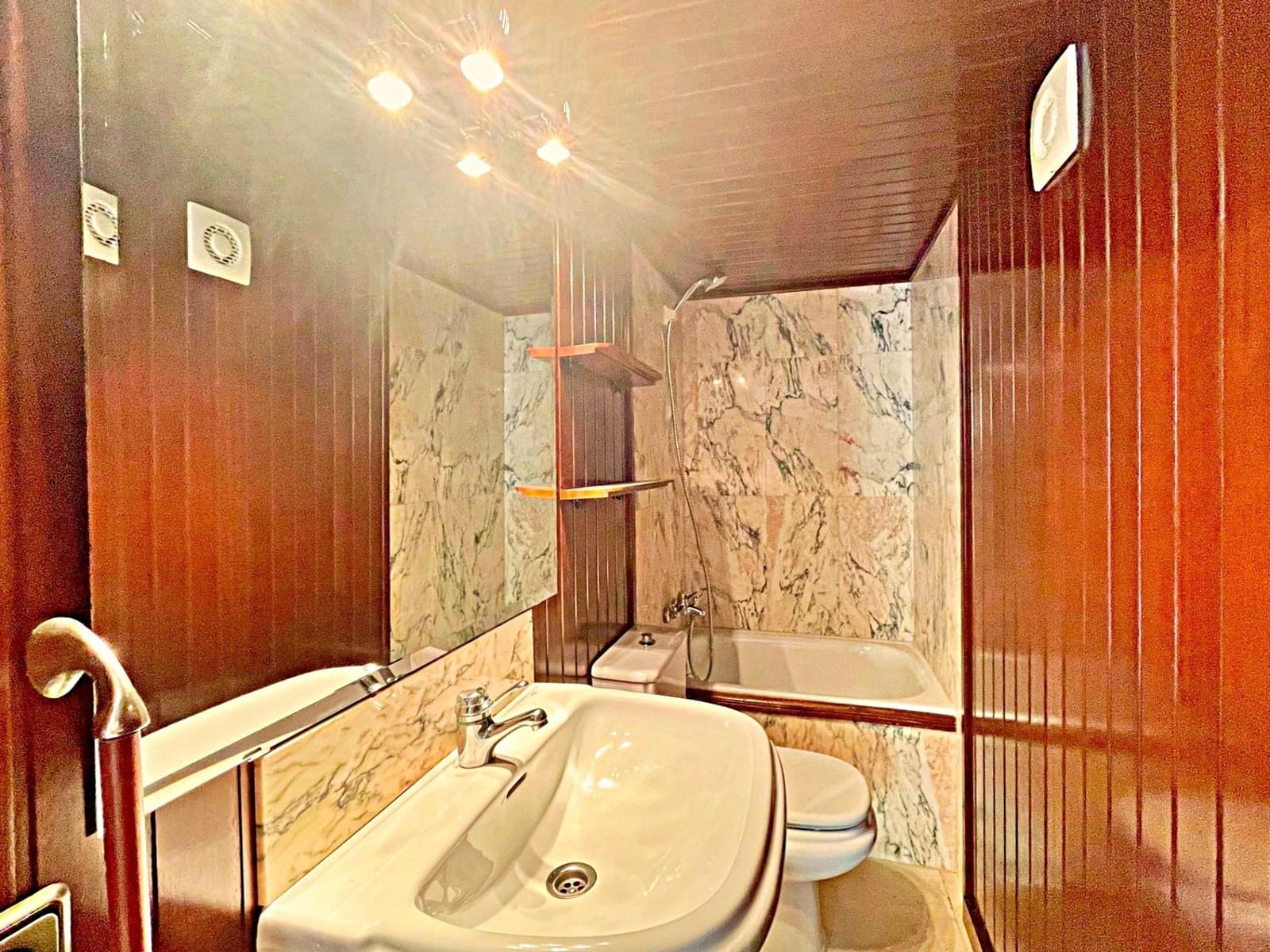 4 bedroom Villa for sale in Tortosa - € 330,000 (Ref: 9497137)