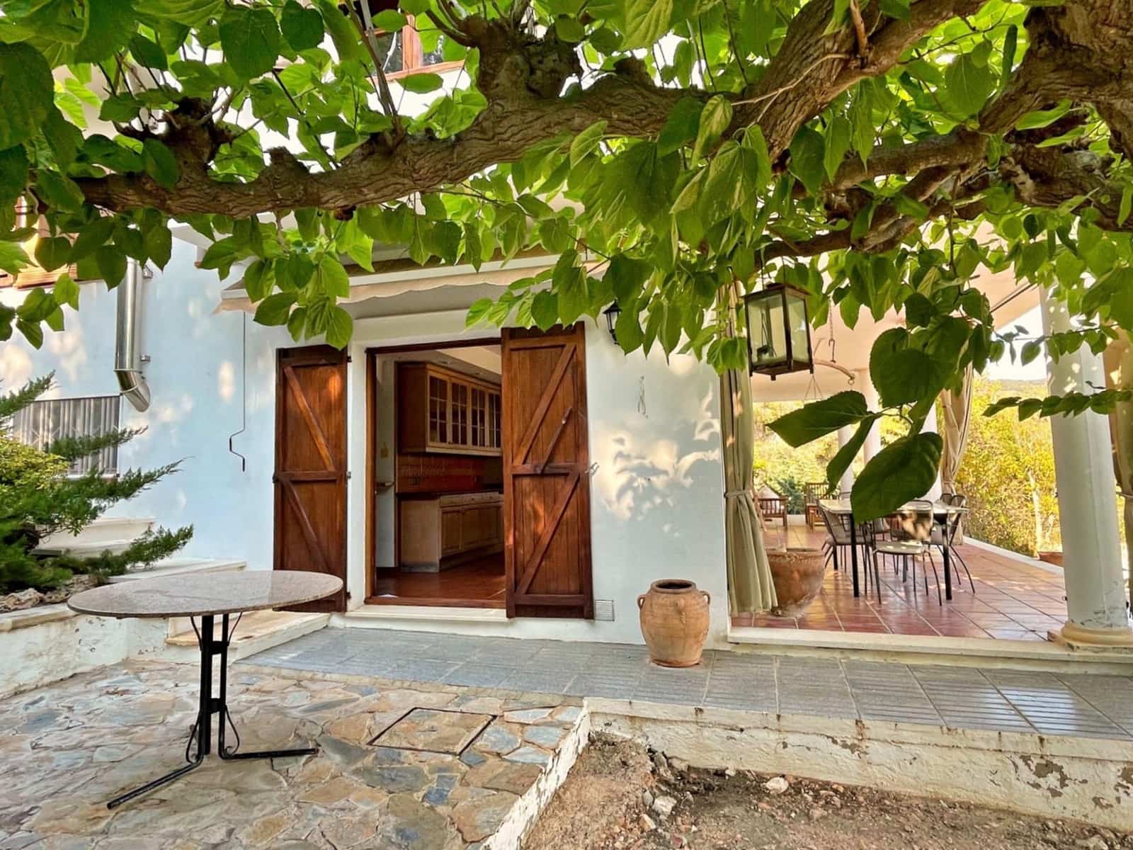 4 bedroom Villa for sale in Tortosa - € 330,000 (Ref: 9497137)