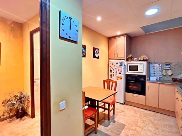 2 sypialnia Dom na sprzedaż w Caseres - 70 000 € (Ref: 9497138)