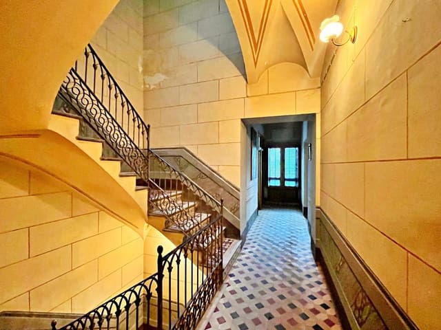 7 sypialnia Dom na sprzedaż w Sant Carles de la Ràpita z garażem - 595 000 € (Ref: 9497139)