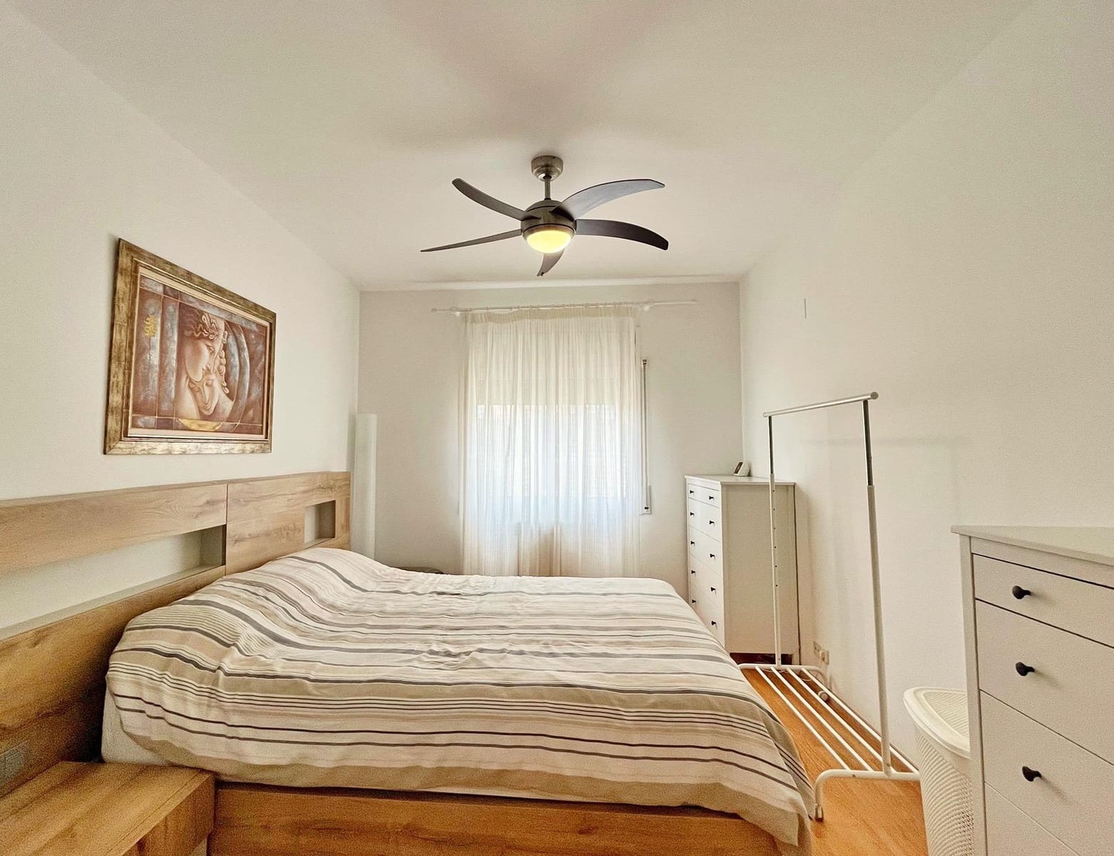 Chalet de 3 habitaciones en Amposta en venta con piscina - 350.000 € (Ref: 9516012)