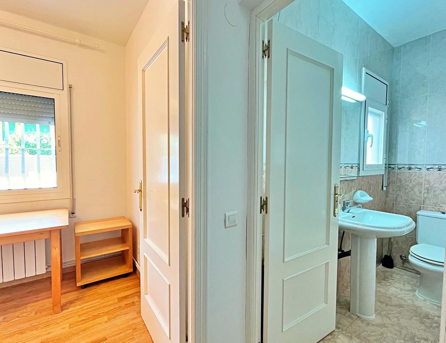 Chalet de 3 habitaciones en Amposta en venta con piscina - 350.000 € (Ref: 9516012)