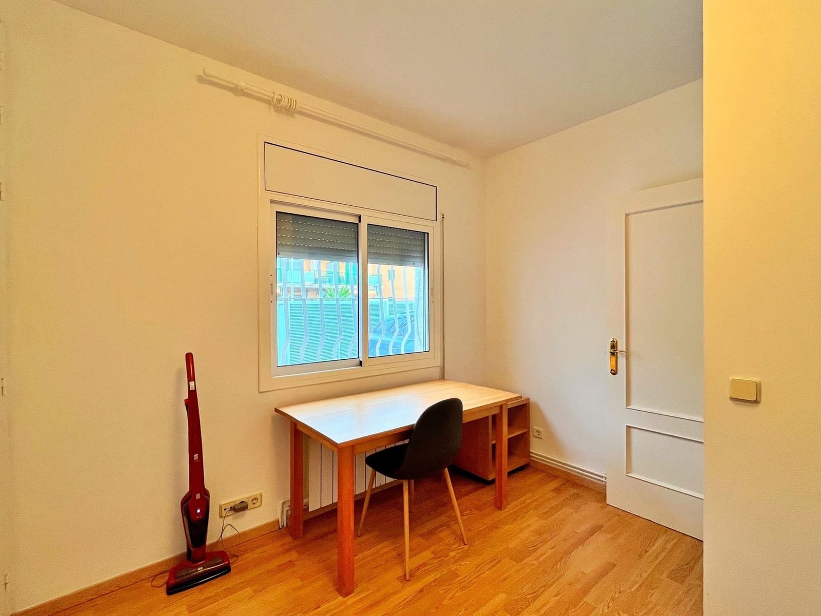 Chalet de 3 habitaciones en Amposta en venta con piscina - 350.000 € (Ref: 9516012)