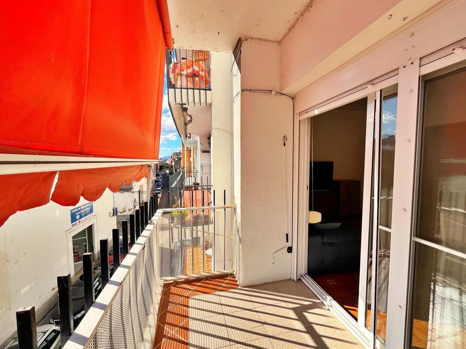 3 bedroom Flat for sale in Tortosa - € 94,000 (Ref: 9533647)