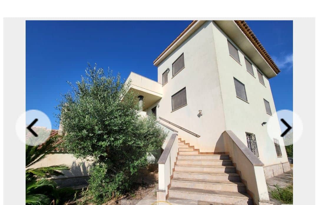 6 bedroom Villa for sale in Camarles - € 630,000 (Ref: 9533648)