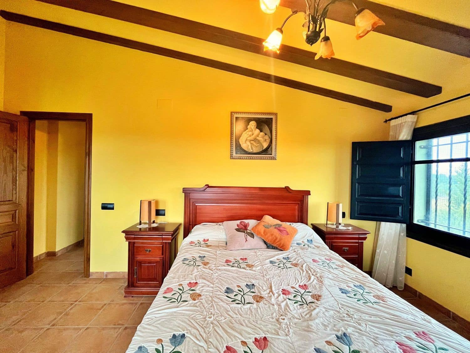 6 bedroom Villa for sale in Camarles - € 630,000 (Ref: 9533648)