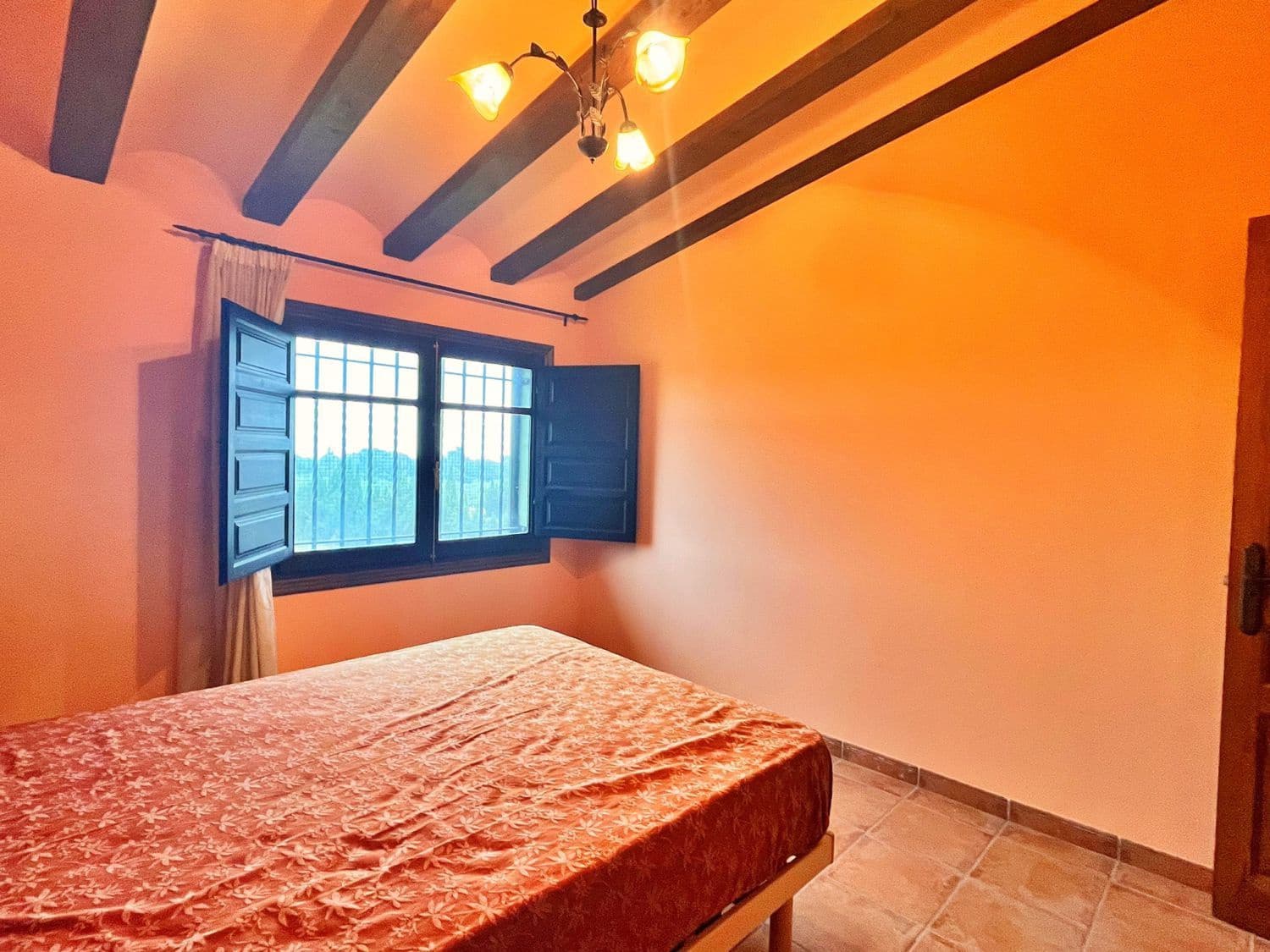 6 bedroom Villa for sale in Camarles - € 630,000 (Ref: 9533648)