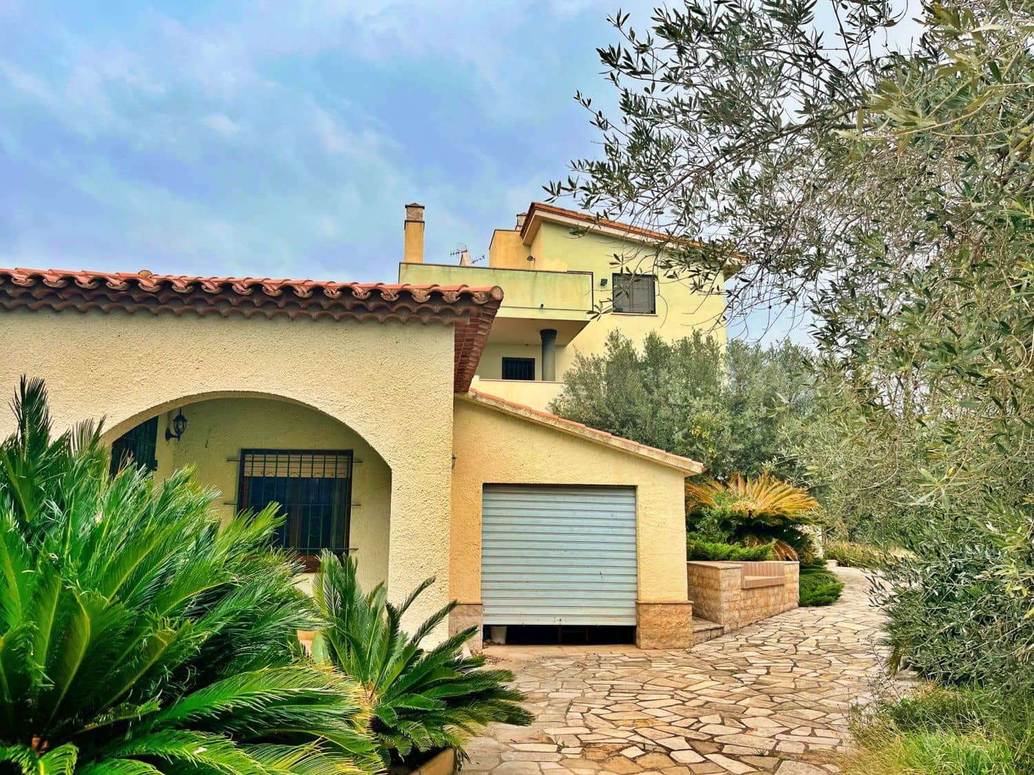 6 bedroom Villa for sale in Camarles - € 630,000 (Ref: 9533648)